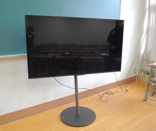 モニターテレビ